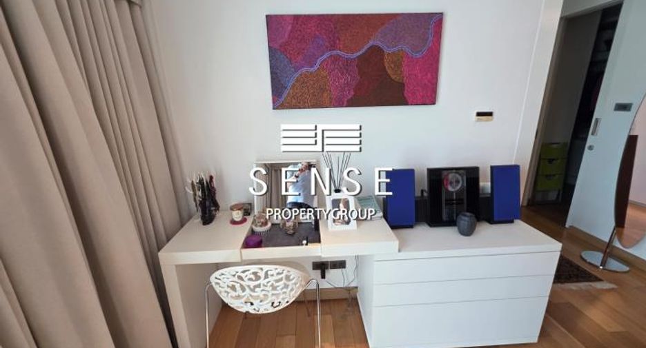 For sale 4 bedrooms condo in Khlong Toei, Bangkok
