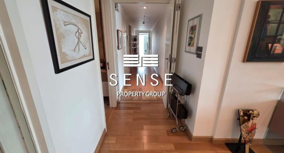 For sale 4 bedrooms condo in Khlong Toei, Bangkok