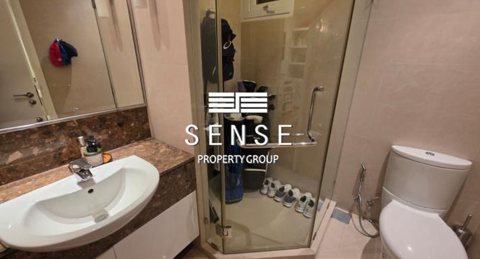 For sale 4 bedrooms condo in Khlong Toei, Bangkok