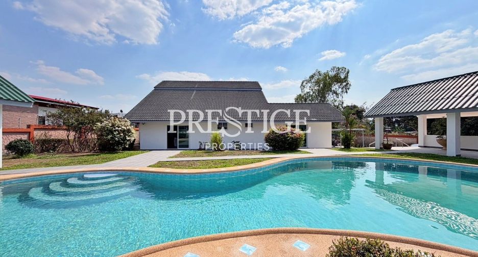 For sale and for rent 6 bedrooms house in Bang Lamung, Chonburi