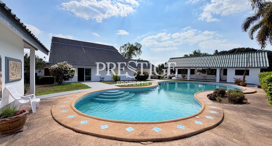 For sale and for rent 6 bedrooms house in Bang Lamung, Chonburi