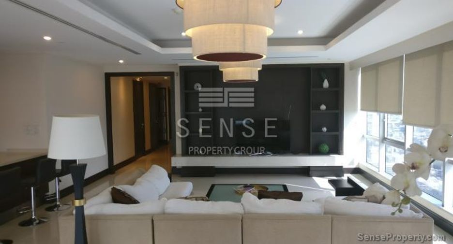 For rent 5 bedrooms condo in Sathon, Bangkok