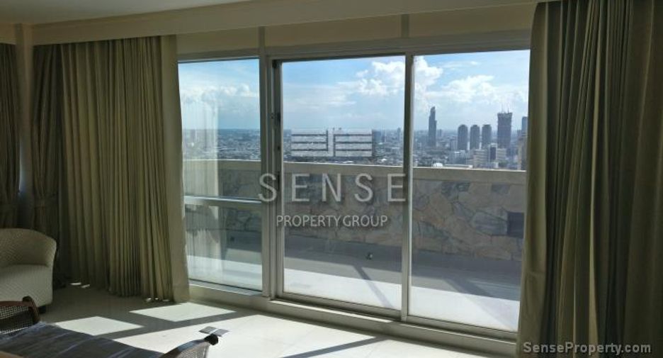 For rent 5 bedrooms condo in Sathon, Bangkok