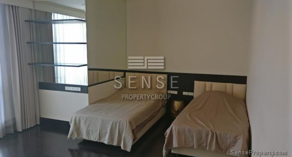For rent 5 bedrooms condo in Sathon, Bangkok