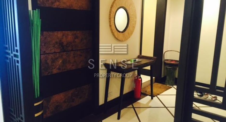 For rent 5 bedrooms condo in Sathon, Bangkok