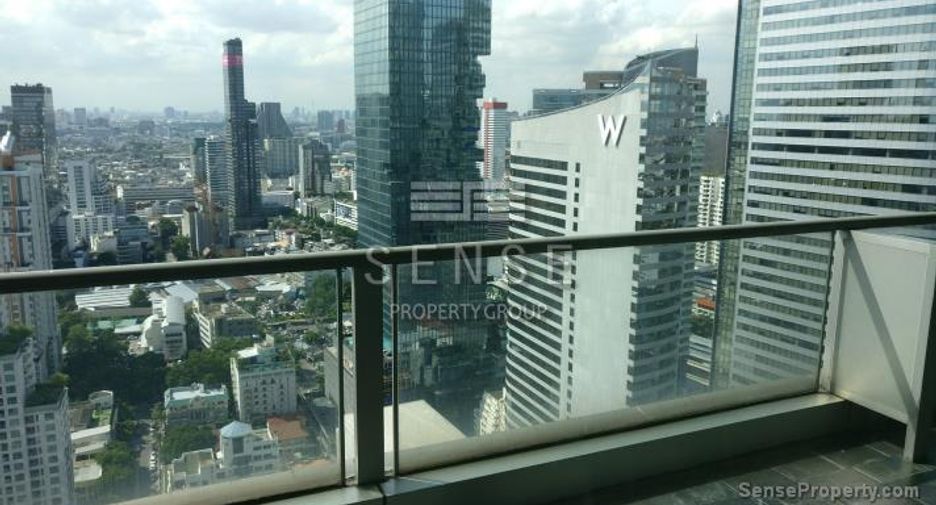 For rent 5 bedrooms condo in Sathon, Bangkok