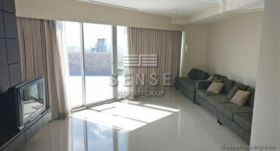 For rent 5 bedrooms condo in Sathon, Bangkok