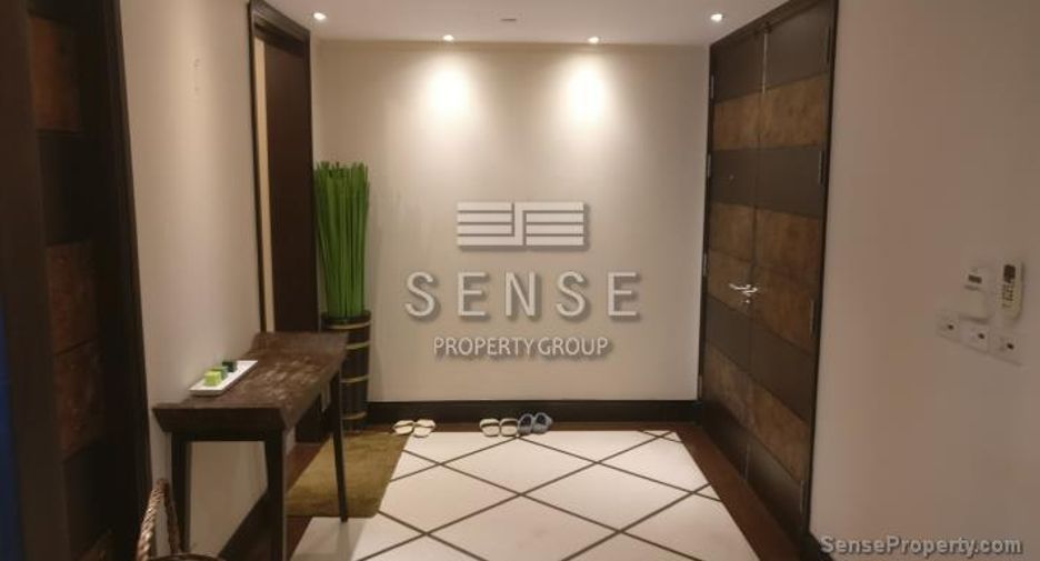 For rent 5 bedrooms condo in Sathon, Bangkok