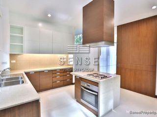 For rent 4 ベッドルーム house in Watthana, Bangkok