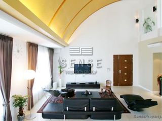 For rent 4 ベッドルーム condo in Watthana, Bangkok