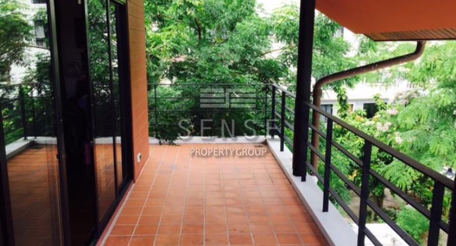 For rent 6 ベッドルーム house in Watthana, Bangkok