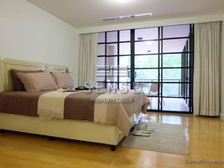 For rent 4 bedrooms condo in Sathon, Bangkok