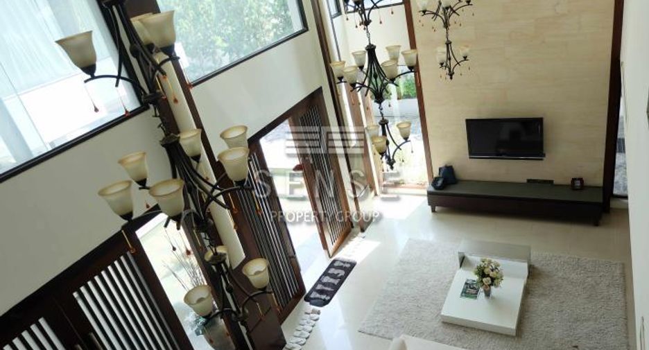 ขาย และ ให้เช่า 10 ห้องนอน บ้านเดี่ยว ใน คลองเตย, กรุงเทพฯ