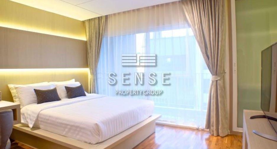 For rent 2 bedrooms condo in Watthana, Bangkok