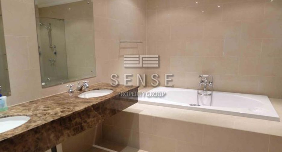 For rent 3 bedrooms condo in Watthana, Bangkok
