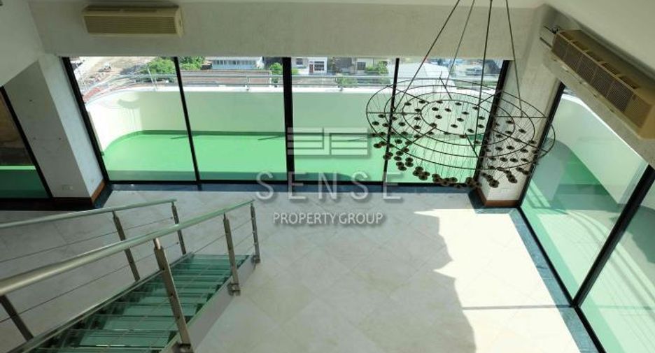 Condo en venta de 5 habitaciones en Watthana, Bangkok