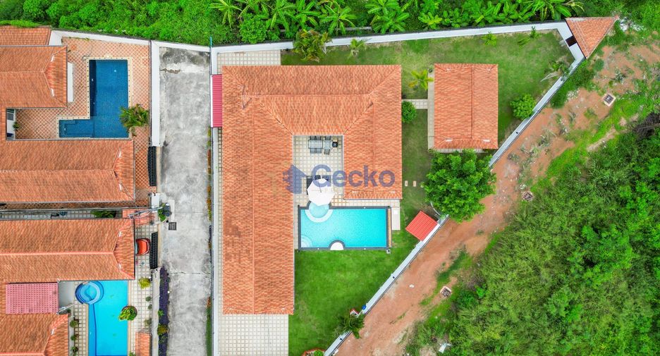 À louer et à vendre 5 chambres maison à Bang Lamung, Chonburi