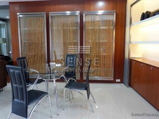 À louer 2 chambres condo à Pathum Wan, Bangkok