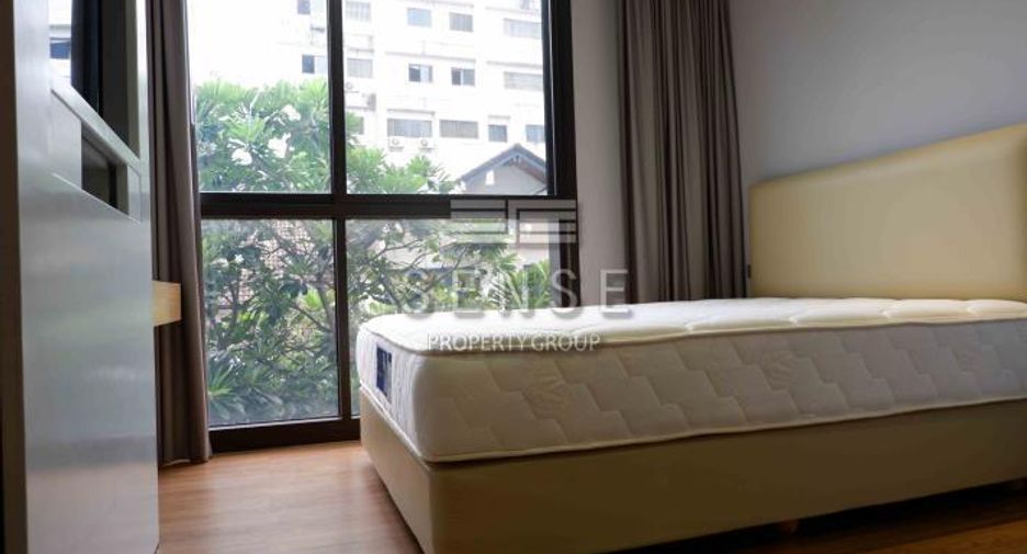 For rent 2 bedrooms condo in Khlong Toei, Bangkok
