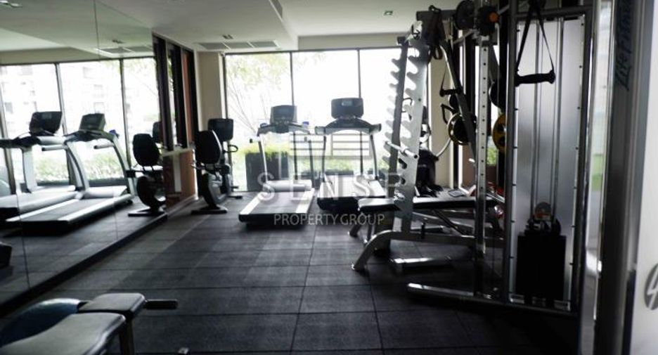 For rent 2 bedrooms condo in Khlong Toei, Bangkok