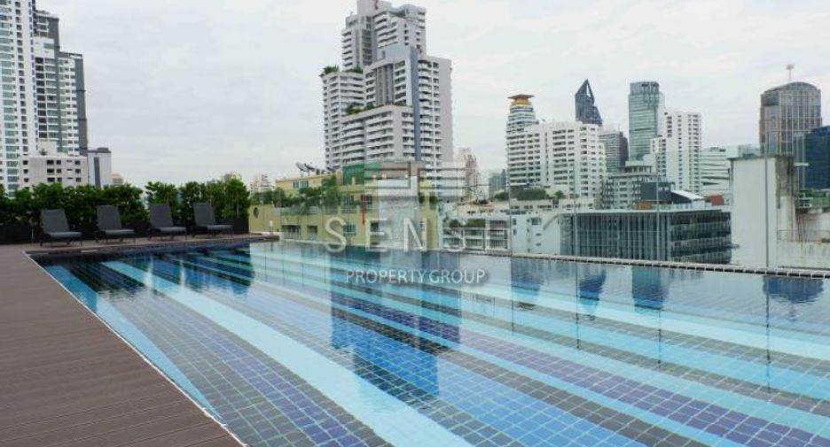 For rent 2 bedrooms condo in Khlong Toei, Bangkok