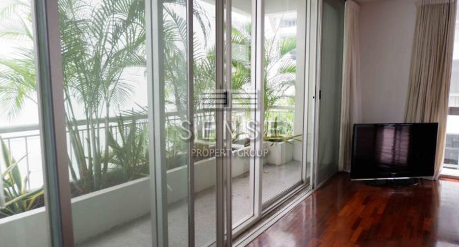 Condo en alquiler de 3 habitaciones en Sathon, Bangkok