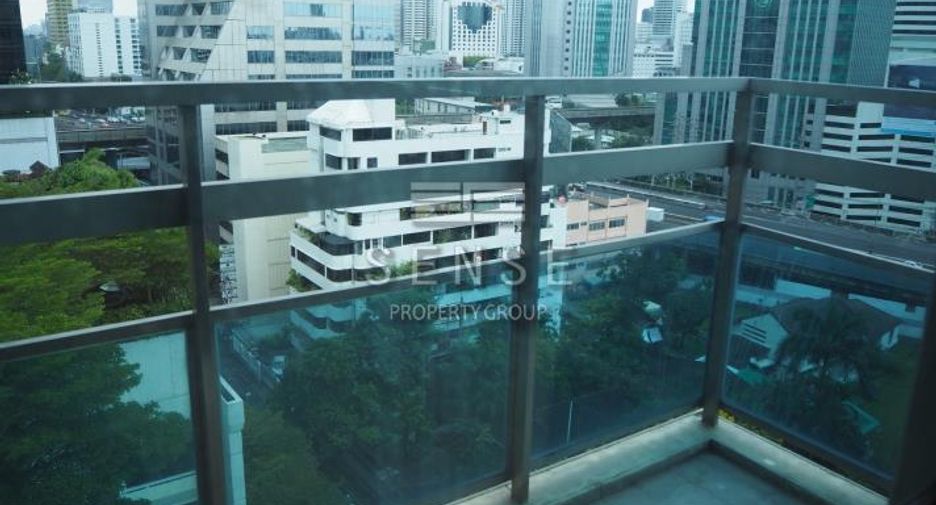 À louer 3 chambres condo à Pathum Wan, Bangkok
