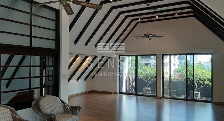 For rent 6 bedrooms house in Sathon, Bangkok