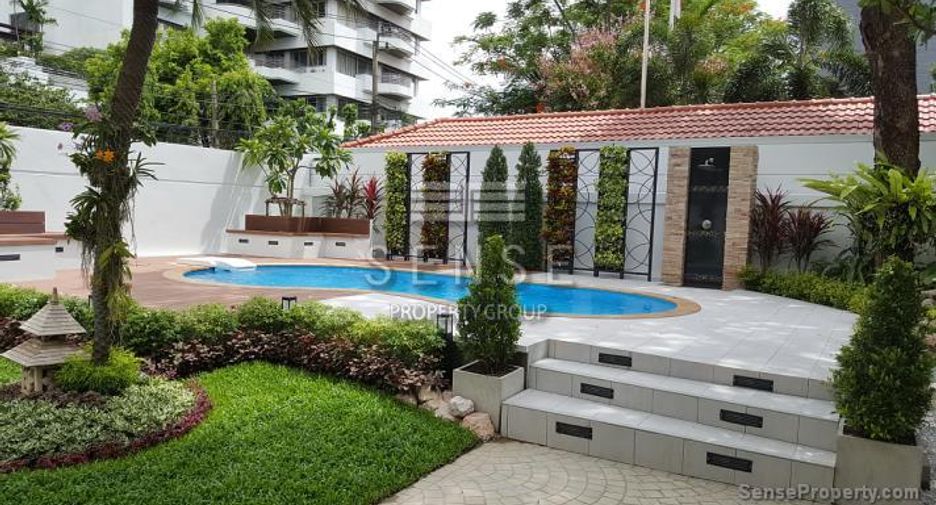 For rent 6 bedrooms house in Sathon, Bangkok