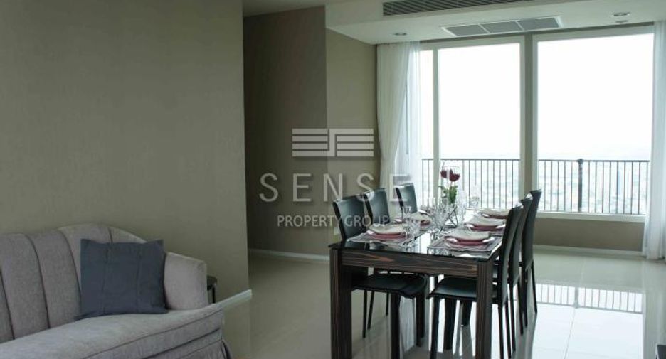 For rent 3 bedrooms condo in Bang Kho Laem, Bangkok