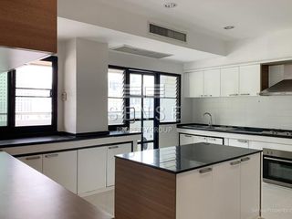 出租 4 卧室 公寓 在 Khlong Toei, 曼谷