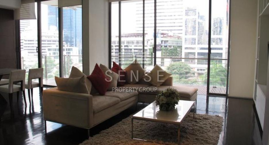 Wohnung zur Miete mit 3 Zimmer in Khlong Toei, Bangkok