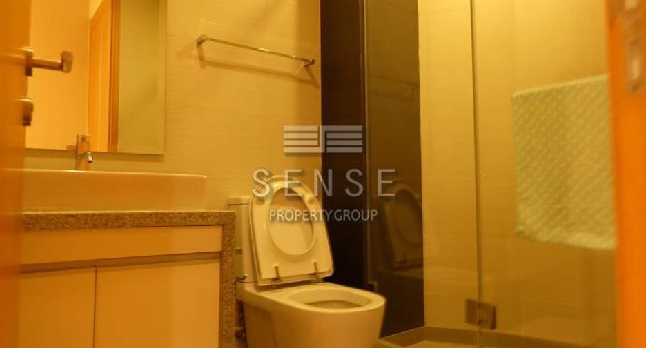 Condo en alquiler de 2 habitaciones en Khlong Toei, Bangkok