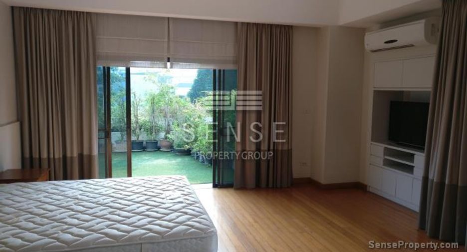 Condo en alquiler de 3 habitaciones en Watthana, Bangkok