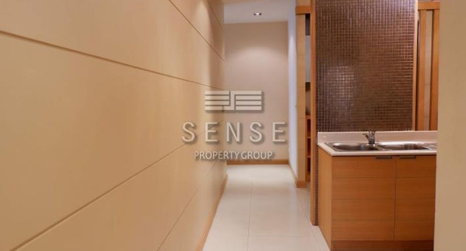Wohnung zur Miete mit 3 Zimmer in Watthana, Bangkok