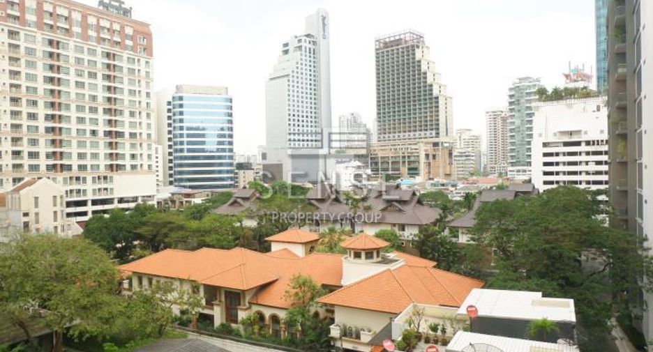 Condo en alquiler de 3 habitaciones en Khlong Toei, Bangkok