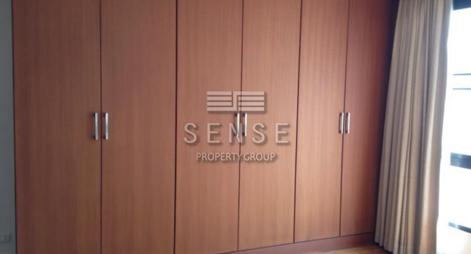 For rent 2 ベッドルーム condo in Watthana, Bangkok