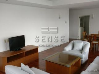For rent 3 ベッドルーム condo in Khlong Toei, Bangkok