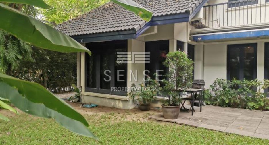 Haus zur Miete mit 3 Zimmer in Watthana, Bangkok