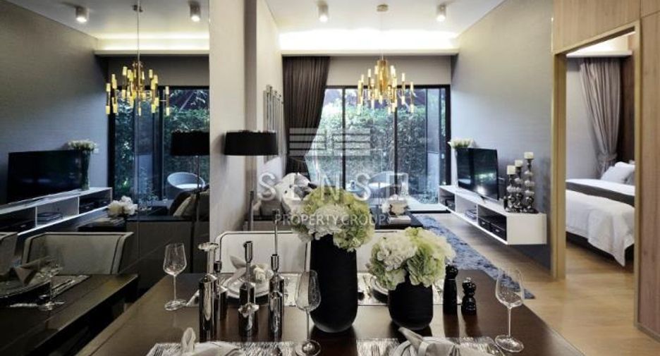 For sale 3 bedrooms condo in Watthana, Bangkok
