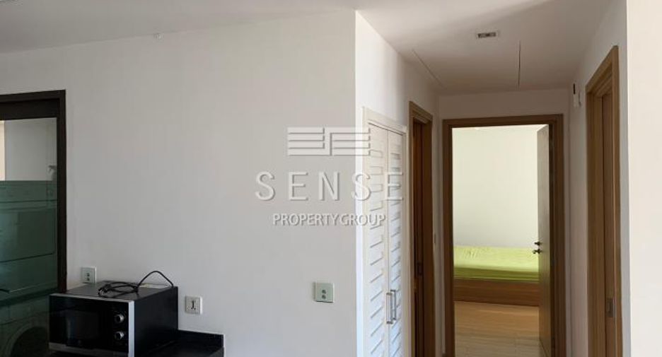 For rent 2 bedrooms condo in Pathum Wan, Bangkok