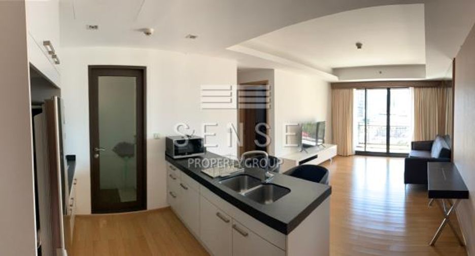 For rent 2 bedrooms condo in Pathum Wan, Bangkok