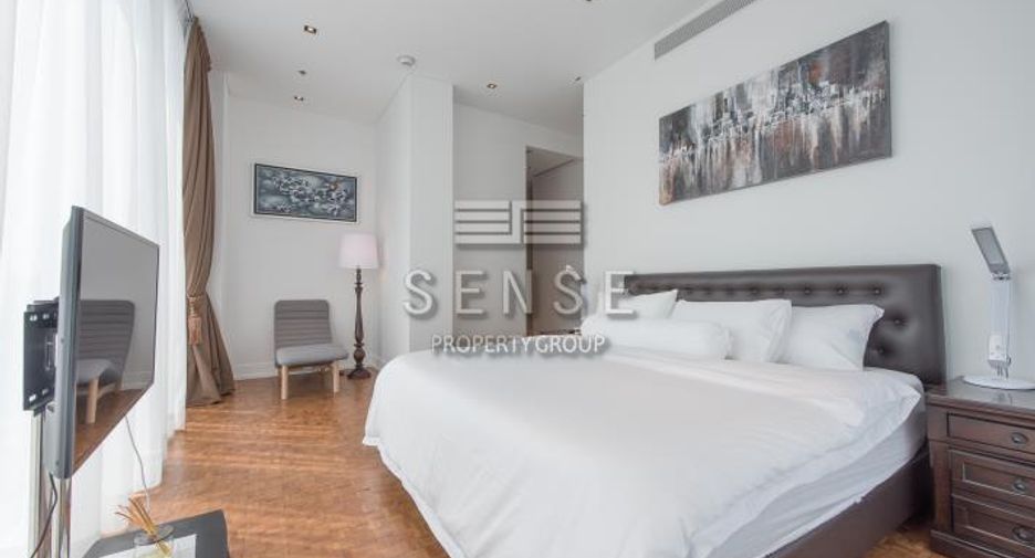 For rent 3 bedrooms condo in Sathon, Bangkok