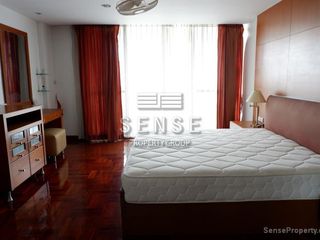 For rent 3 bedrooms condo in Khlong Toei, Bangkok