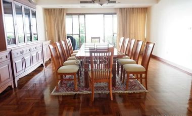 Condo en alquiler de 4 habitaciones en Watthana, Bangkok