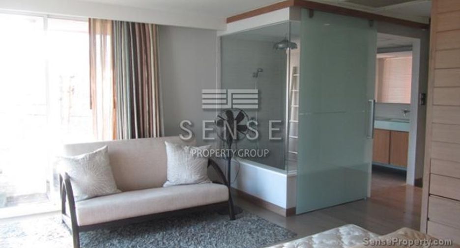 For sale 2 bedrooms condo in Watthana, Bangkok