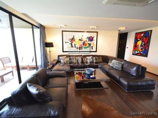 For sale 3 bedrooms condo in Watthana, Bangkok