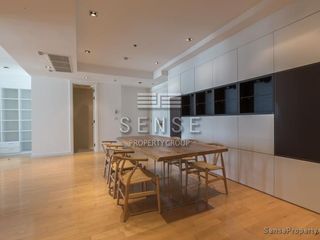 Wohnung zur Miete mit 3 Zimmer in Pathum Wan, Bangkok