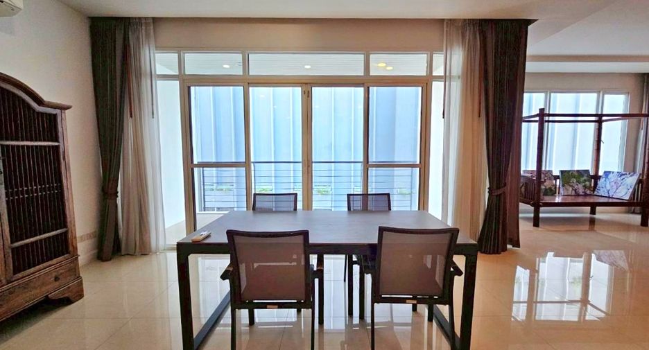 ให้เช่า 4 ห้องนอน คอนโด ใน วัฒนา, กรุงเทพฯ