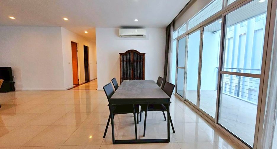 ให้เช่า 4 ห้องนอน คอนโด ใน วัฒนา, กรุงเทพฯ